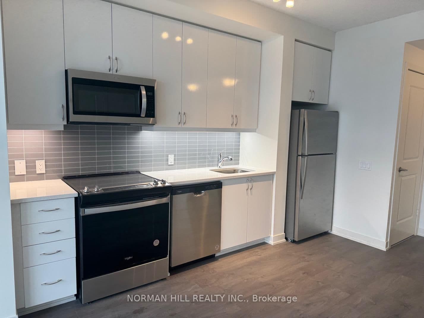 4955 Yonge Street, Unit 2916 - Image 4