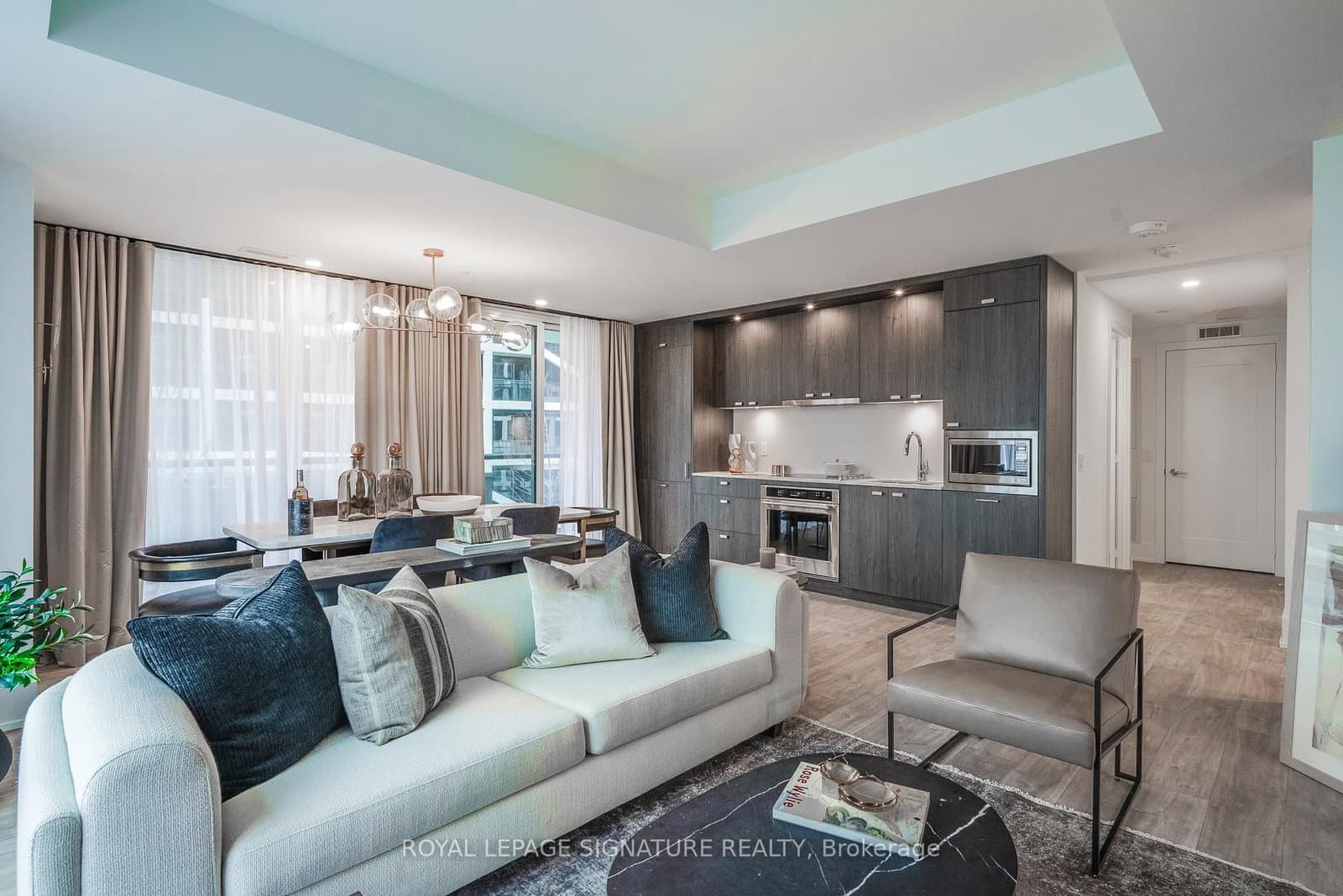 115 Denison Avenue, Unit 613 - Image 2