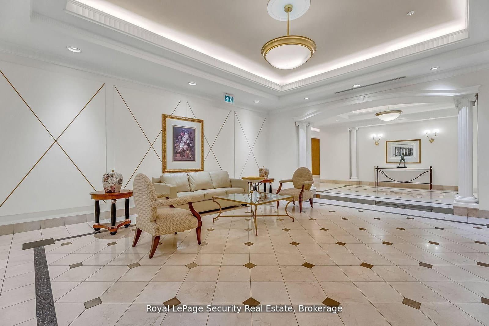 980 Yonge Street, Unit 403 - Image 4