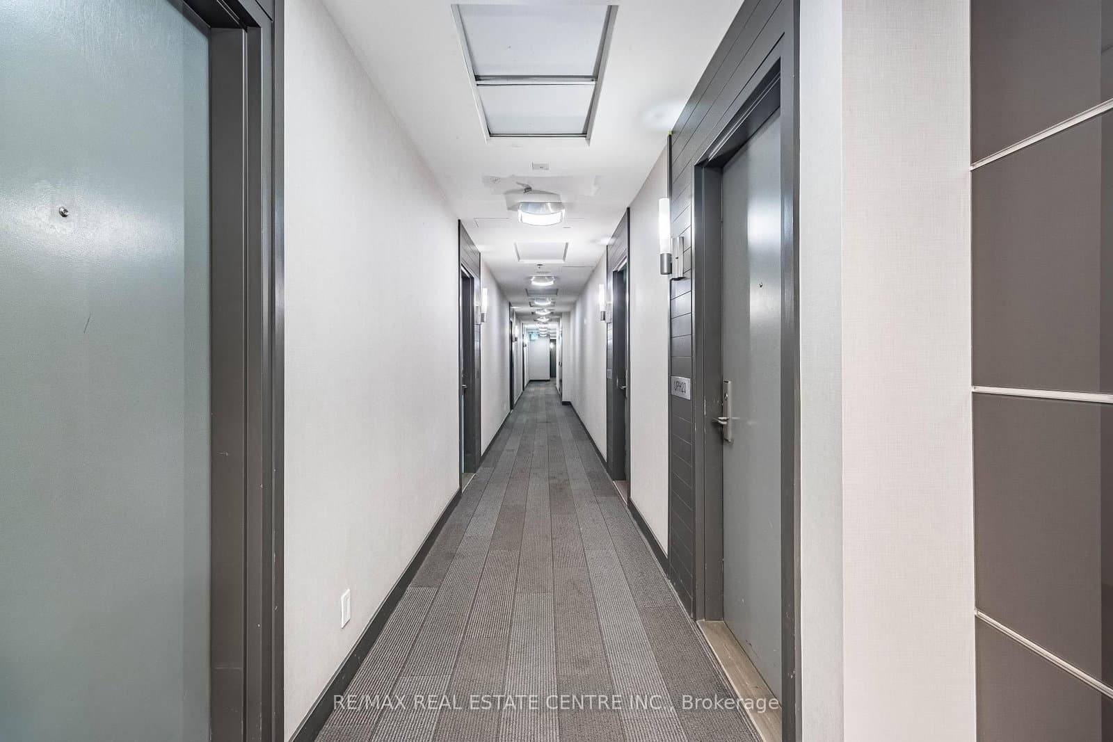 21 Nelson Street, Unit UPH 11 - Image 3