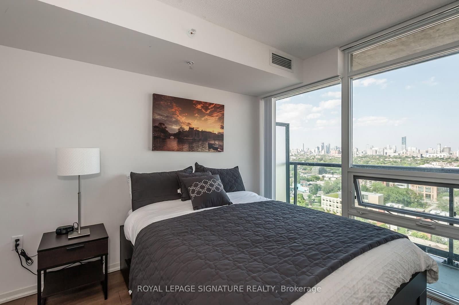 36 Lisgar Street, Unit 2217E - Image 3