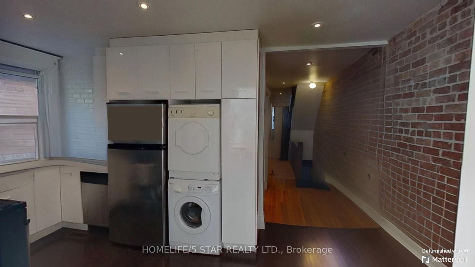 21 Rusholme Park Crescent, Unit Apt 2 - Image 2