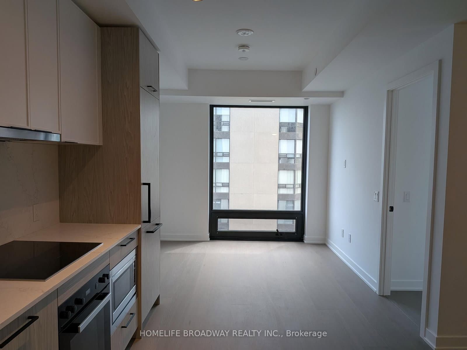 89 Montclair Avenue, Unit 1822 - Image 5