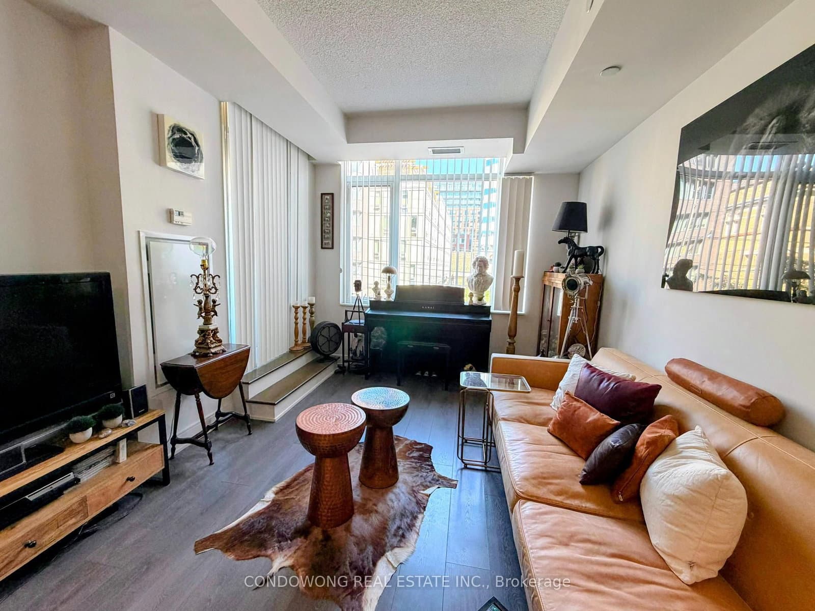 525 Adelaide Street W, Unit 210 - Image 1