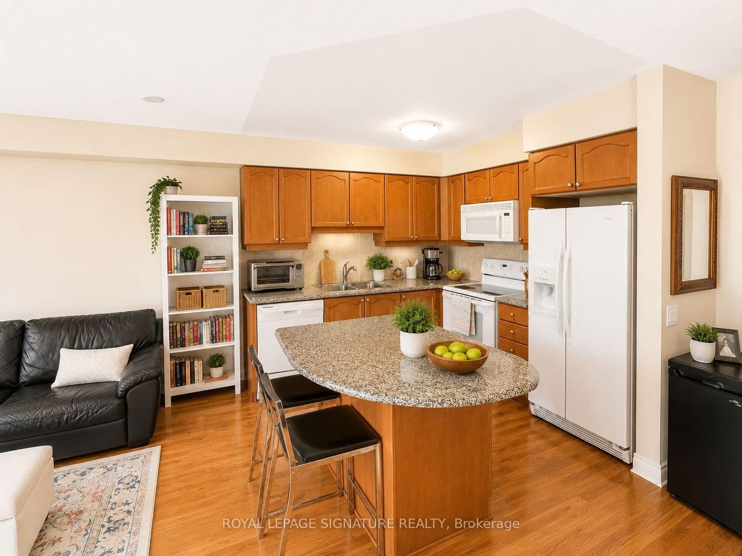 80 Harrison Garden Boulevard, Unit 323 - Image 6