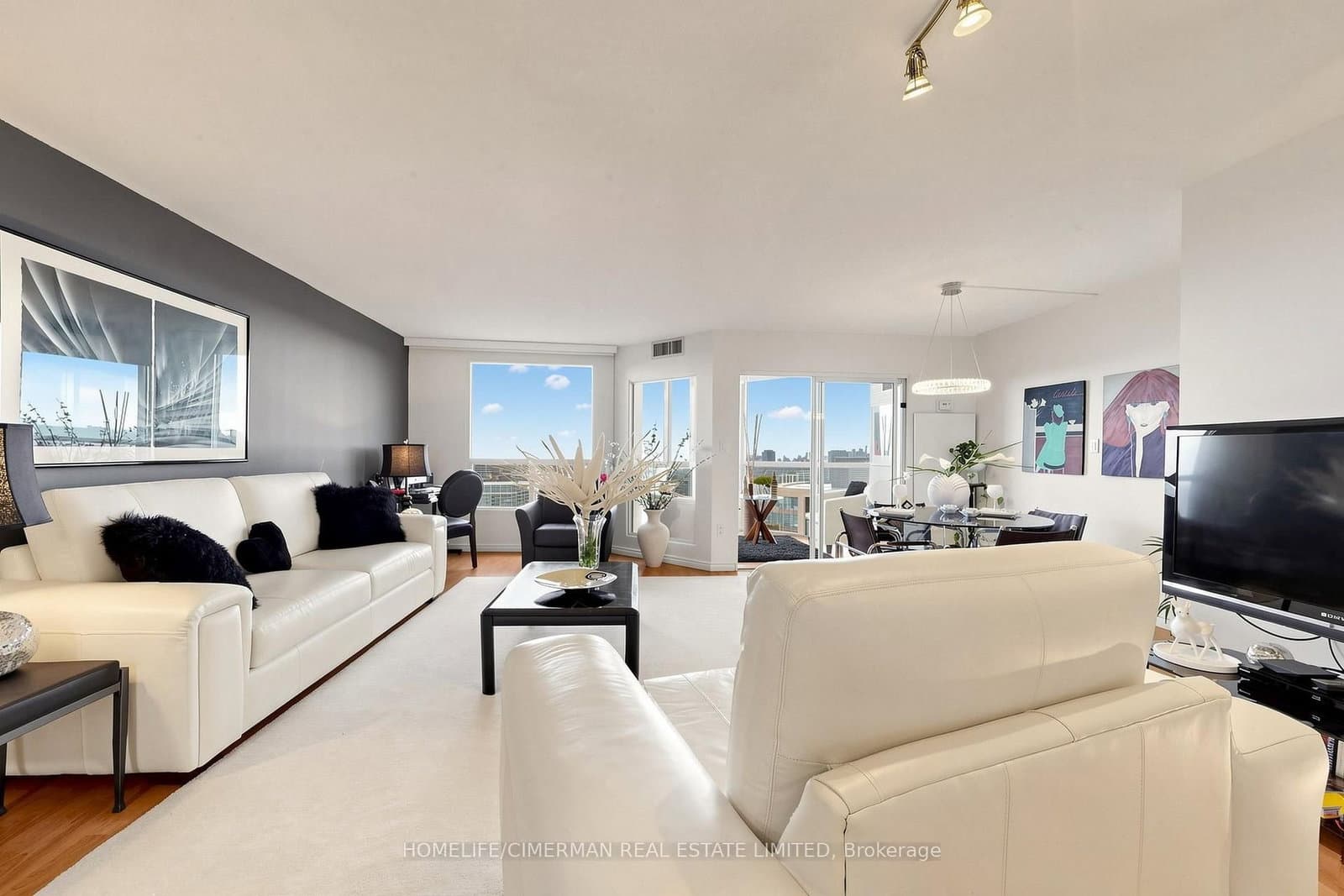 5 Concorde Place, Unit 3302 - Image 5