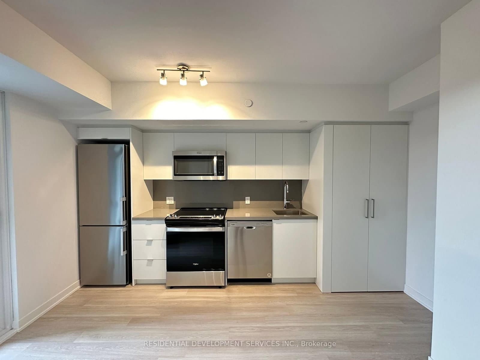 500 Wilson Avenue, Unit 627 - Image 3