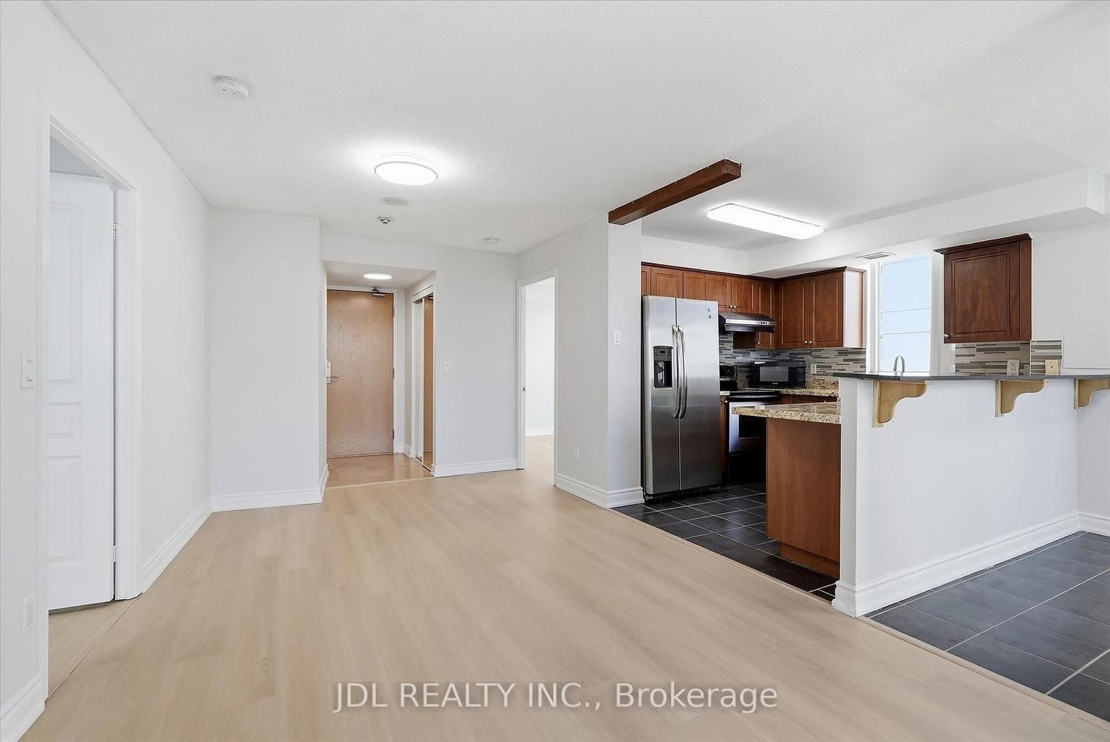 503 Beecroft Road, Unit 516 - Image 6
