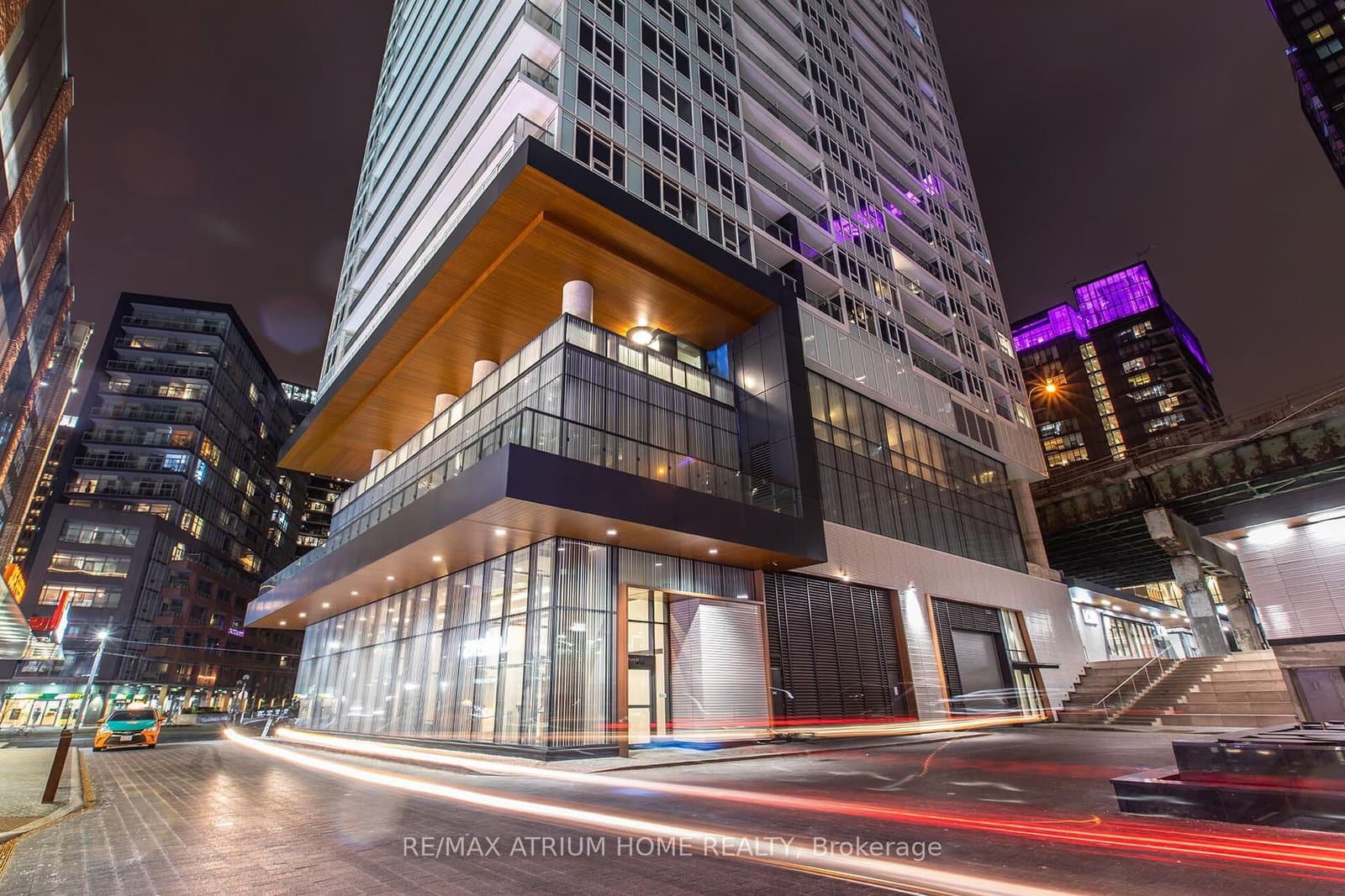 17 Bathurst Street, Unit 909 - Image 2
