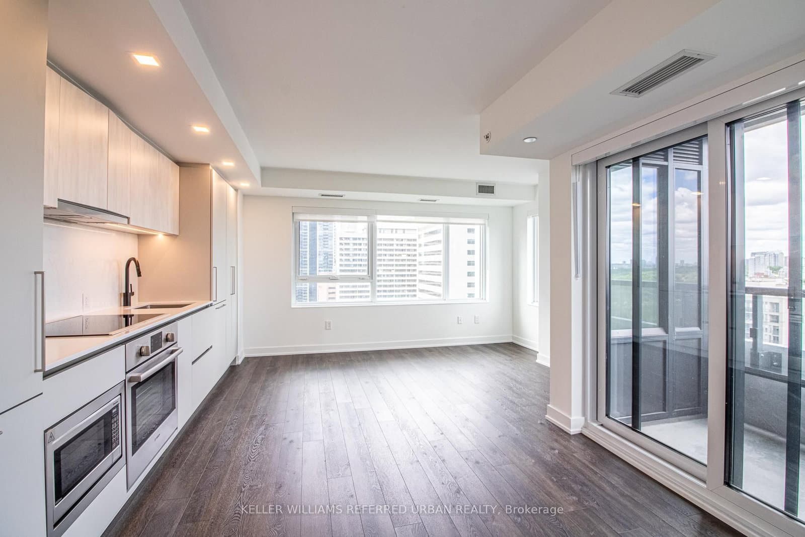 609 Sherbourne Street, Unit 2104 - Image 2