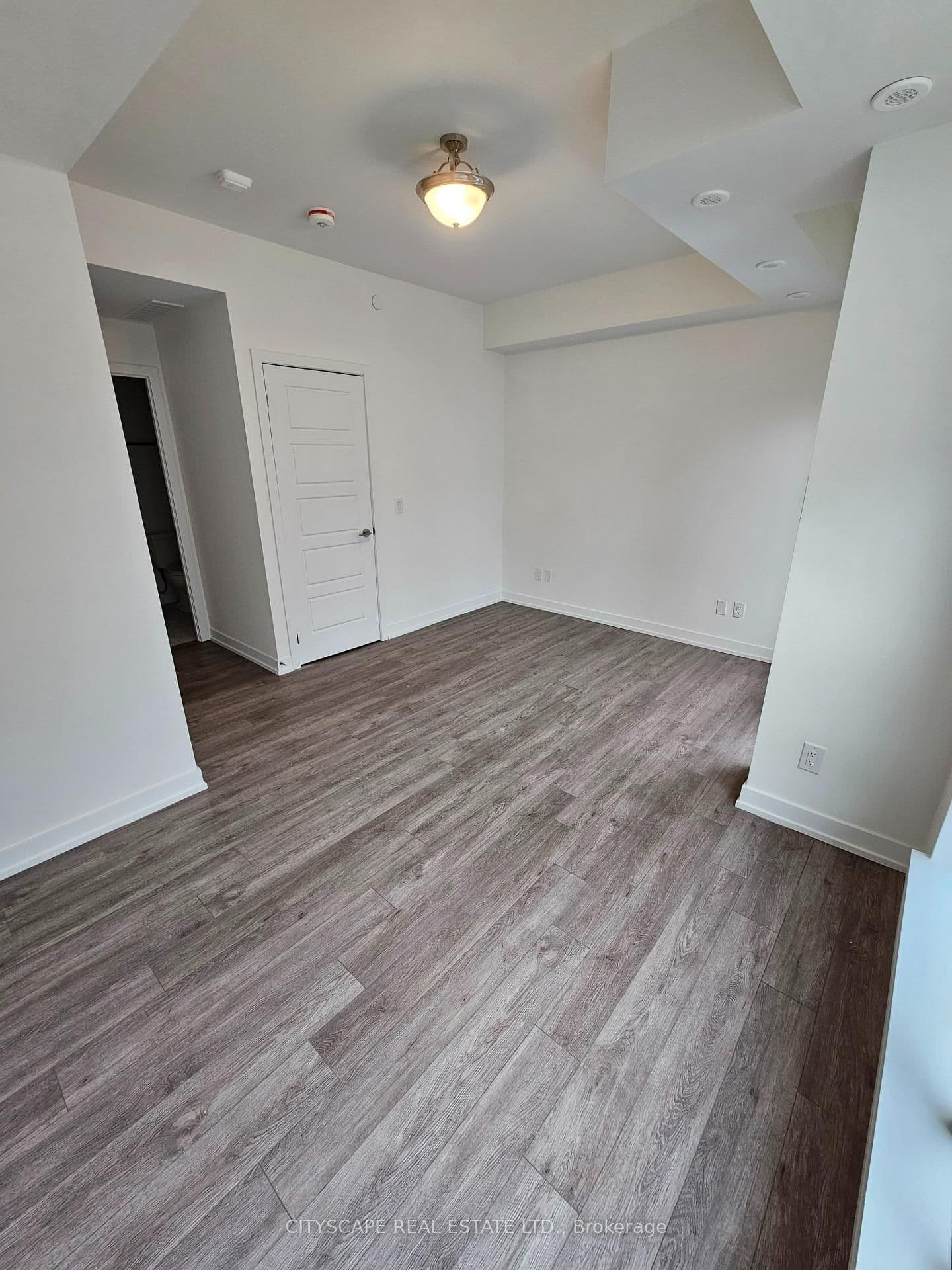 861 Sheppard Avenue W, Unit 9 - Image 4
