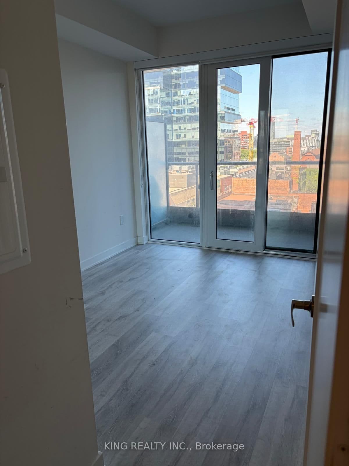70 Princess Street, Unit 806 E - Image 5