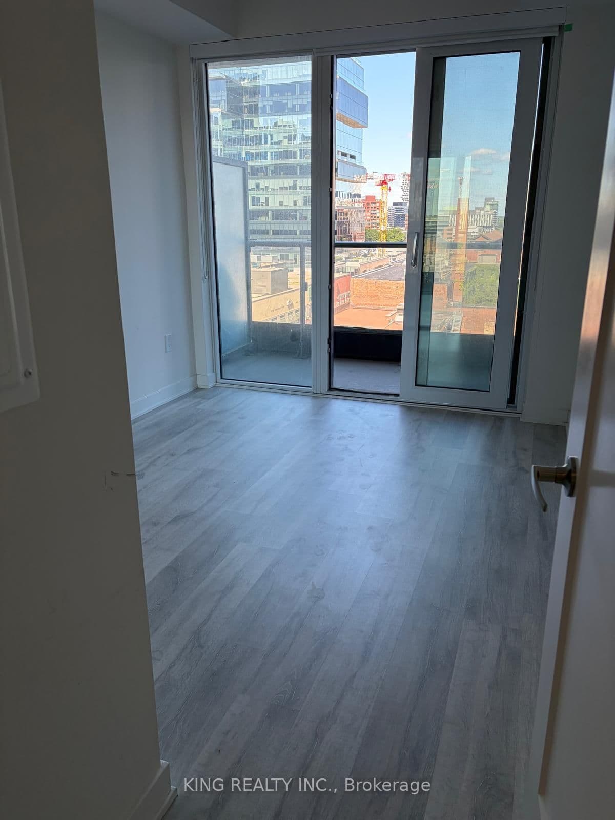 70 Princess Street, Unit 806 E - Image 6