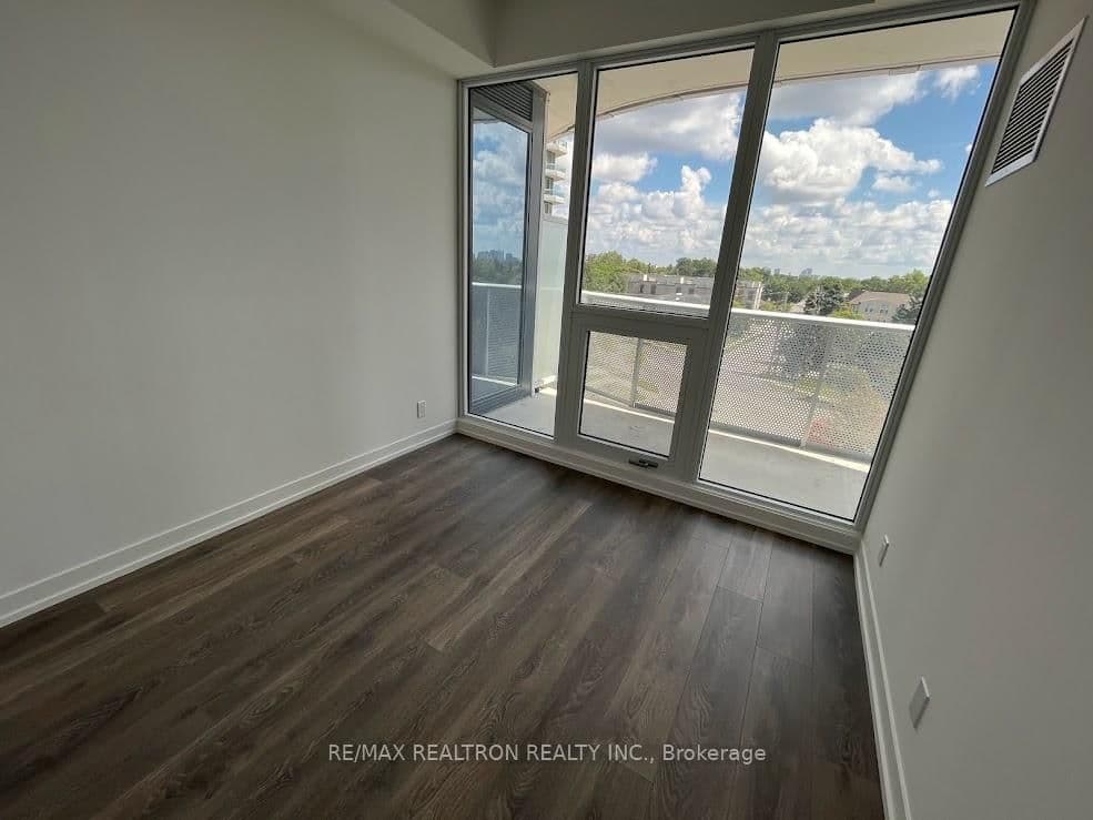 15 Holmes Avenue, Unit 509 - Image 5
