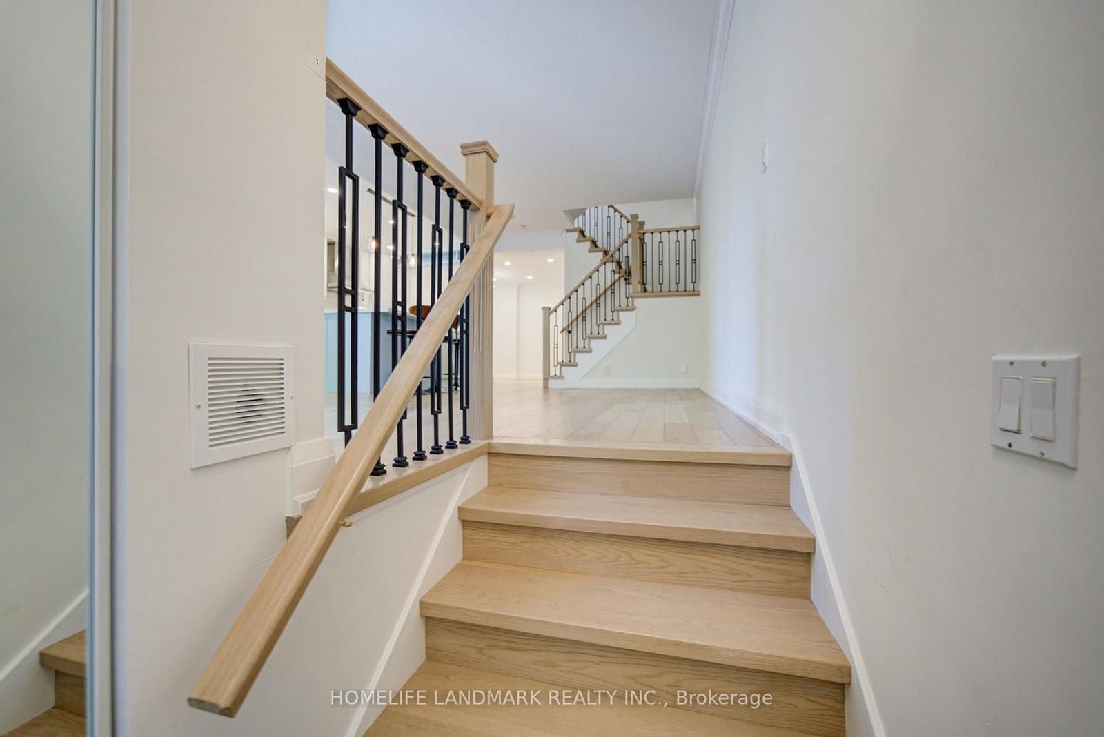 5418 Yonge Street, Unit 106 - Image 6