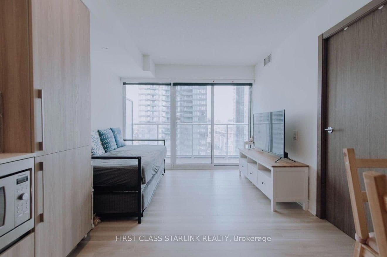17 Bathurst Street, Unit 1609 - Image 3