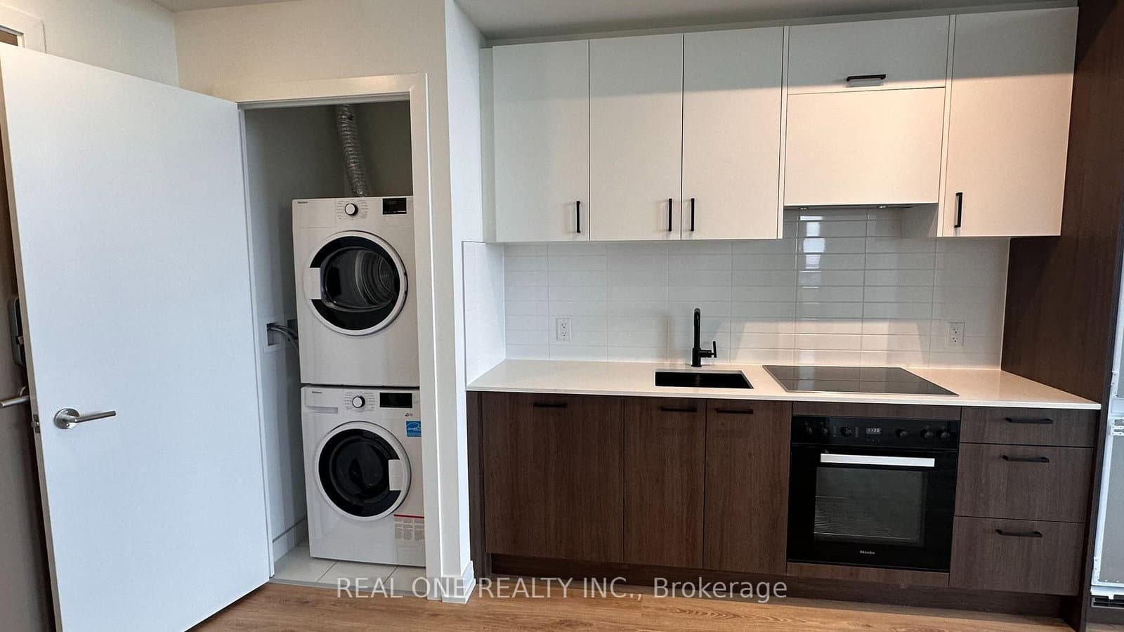 5 quarrington Lane, Unit 2310 - Image 2