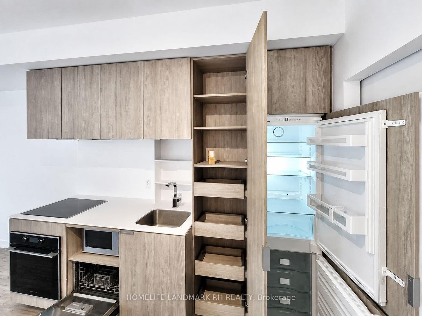 77 Shuter Street, Unit 2808 - Image 4