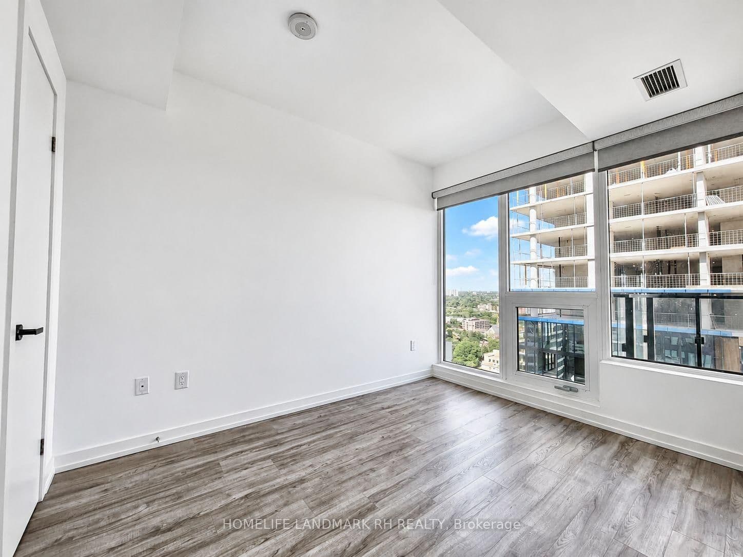 77 Shuter Street, Unit 2808 - Image 5