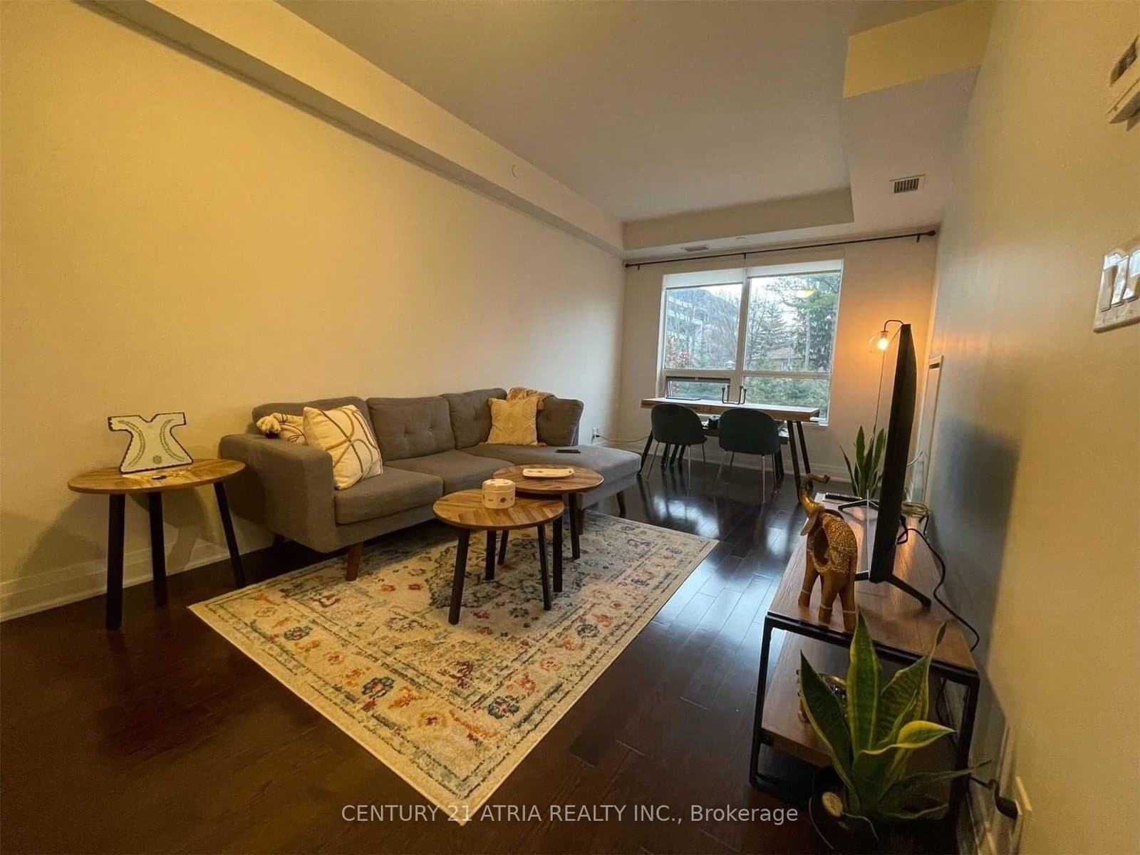 21 Clairtrell Road, Unit 201 - Image 4