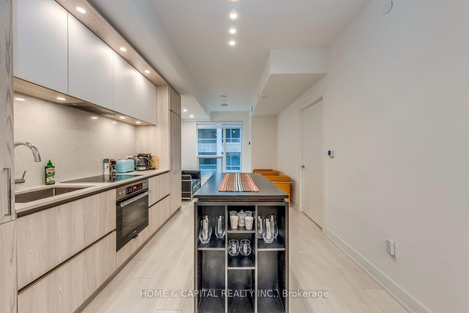 15 MERCER Street, Unit 403 (Unfurnished) - Image 5