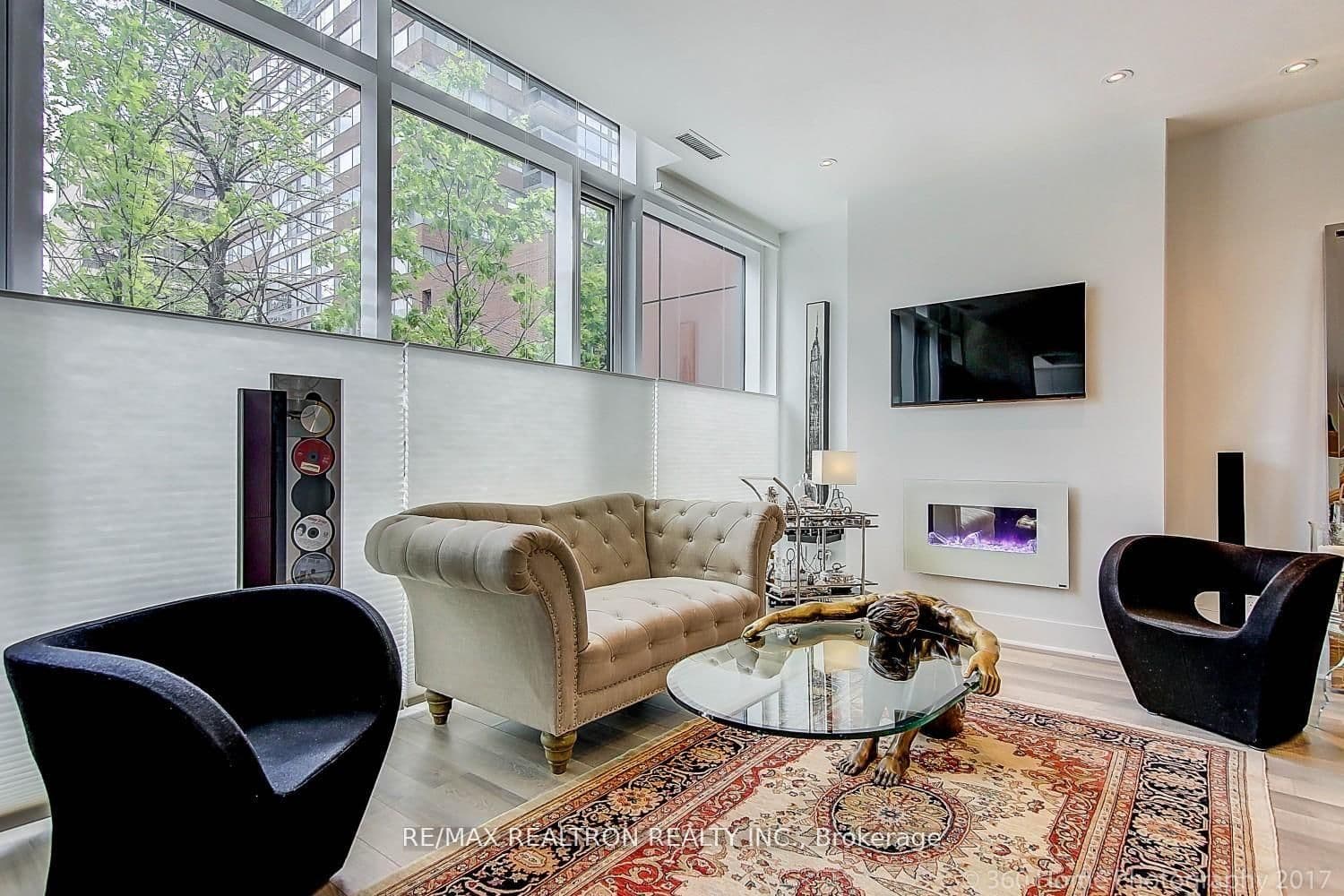 32 DAVENPORT Road, Unit 106 - Image 3
