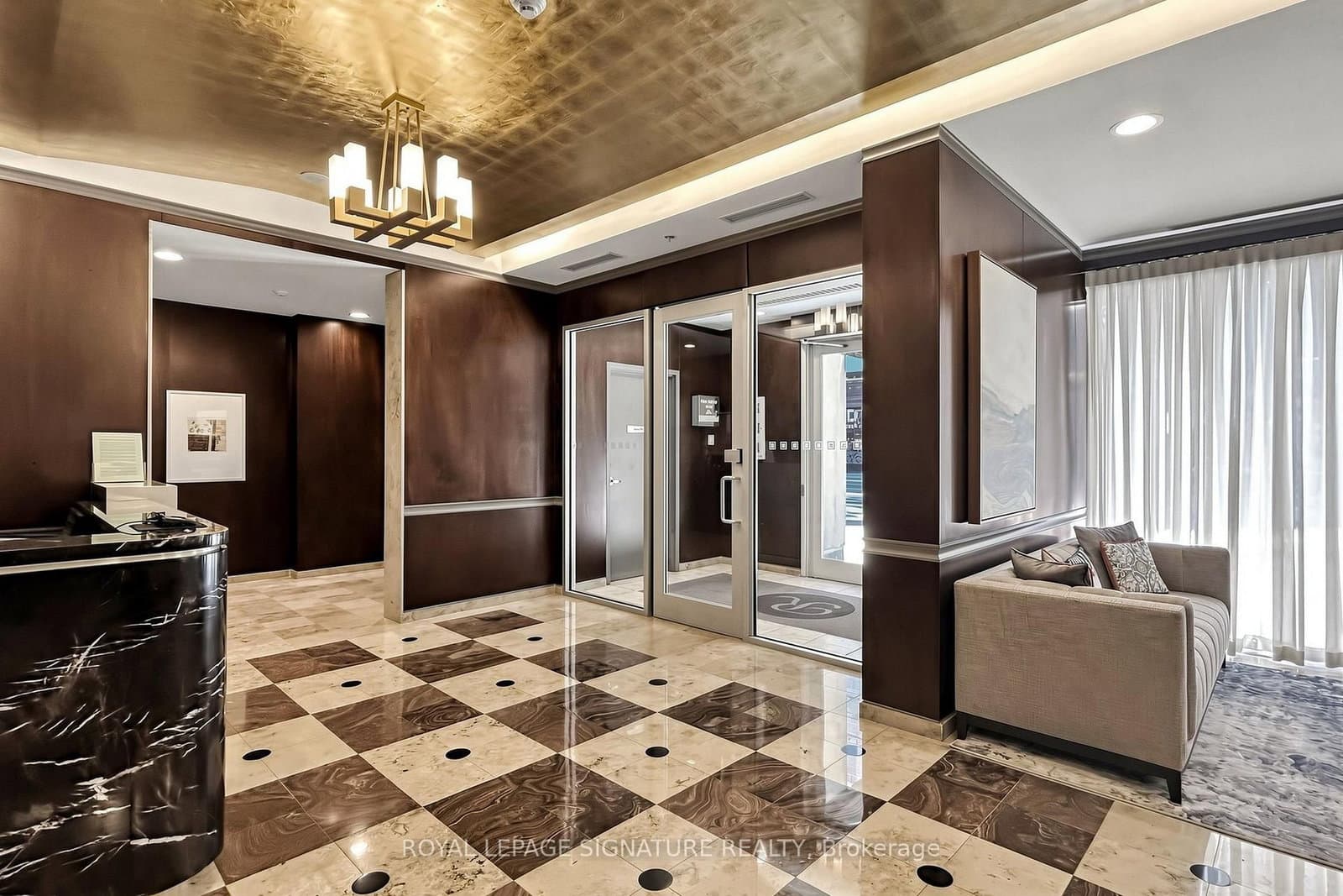 388 Bloor Street E, Unit 1801 - Image 6