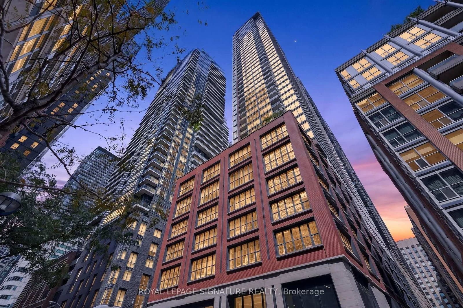 #4005 - 15 Mercer Street