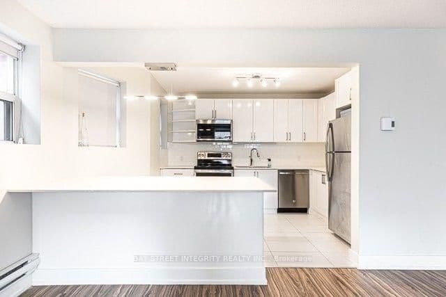 82 Maitland Street, Unit 1 - Image 2