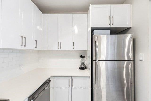 82 Maitland Street, Unit 1 - Image 3
