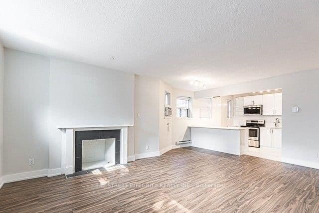 82 Maitland Street, Unit 1 - Image 6