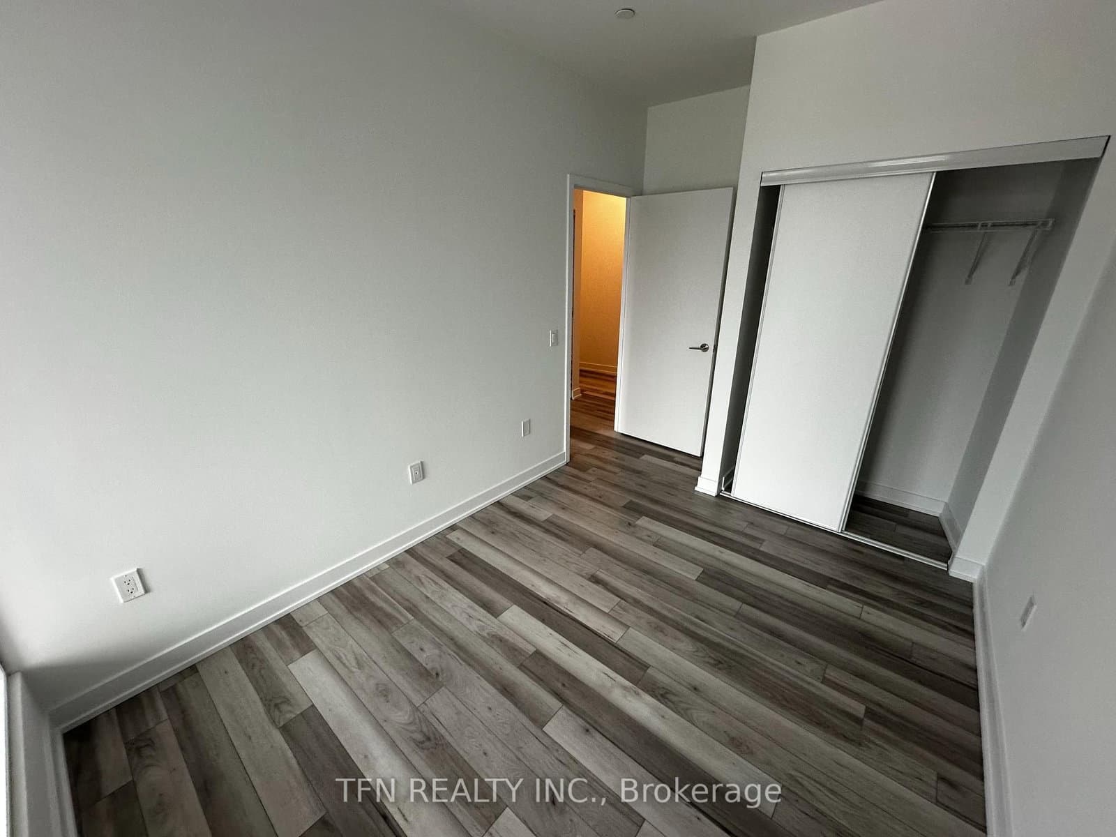 15 Richardson Street, Unit 501 - Image 3