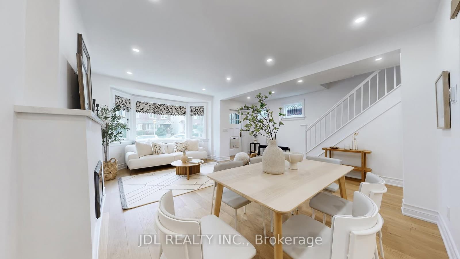 280 Fairlawn Avenue - Image 3