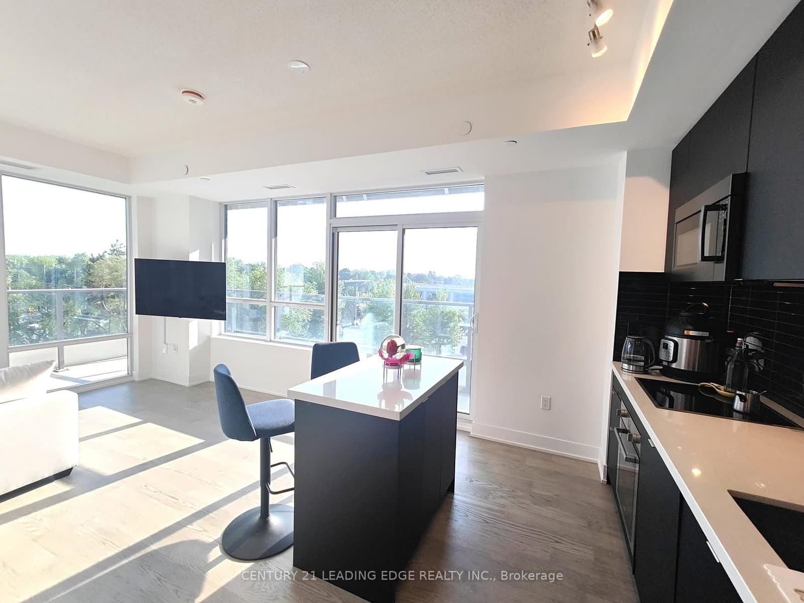 2 TEAGARDEN Court, Unit 305 - Image 6