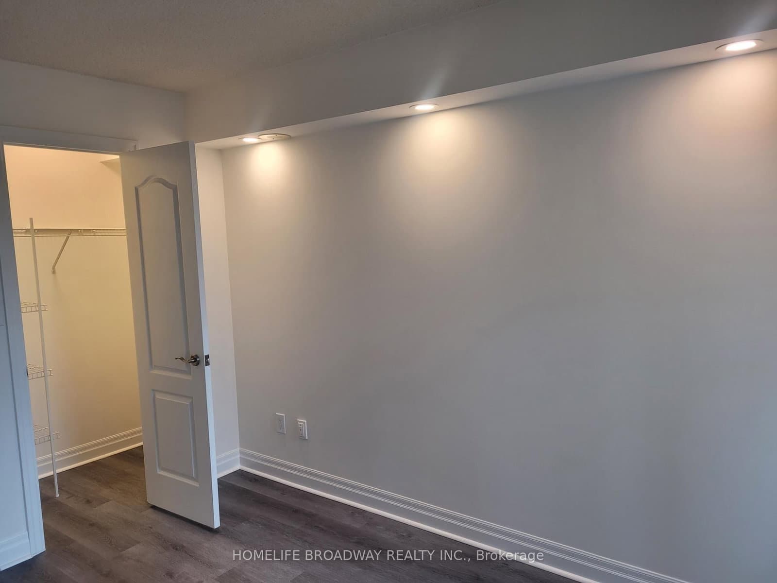 188 Doris Avenue, Unit 719 - Image 5