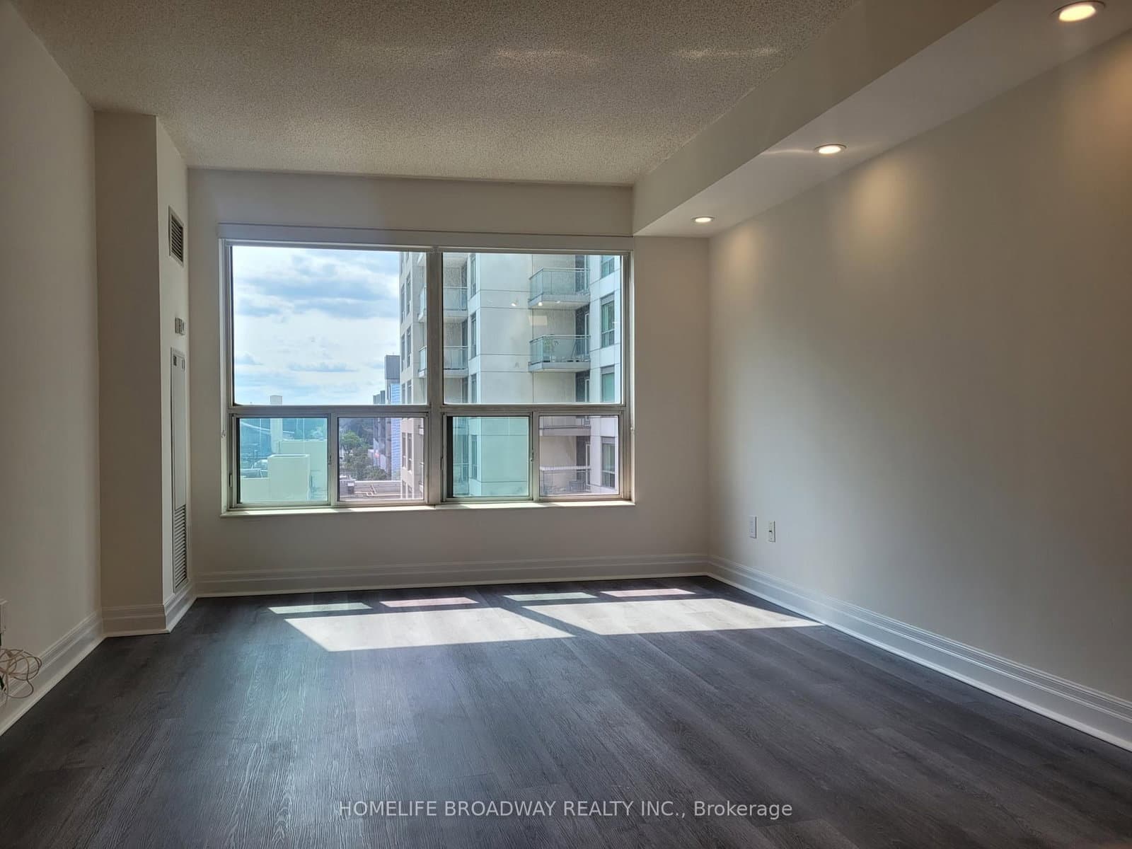 188 Doris Avenue, Unit 719 - Image 6