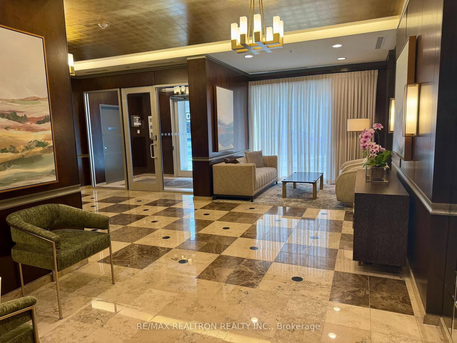 388 Bloor Street E, Unit 1107 - Image 2