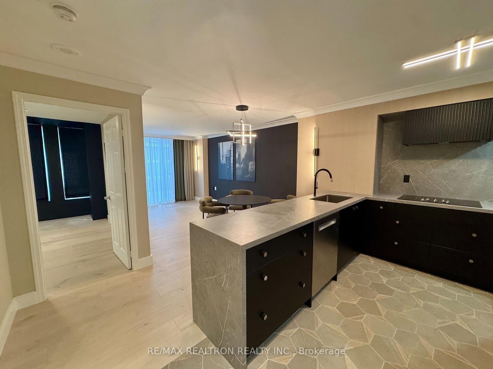388 Bloor Street E, Unit 1107 - Image 5