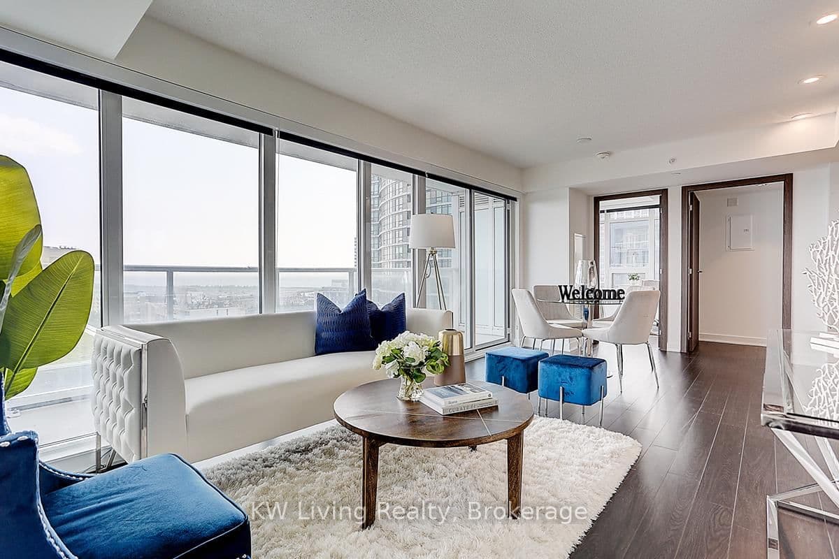 19 Bathurst Street, Unit 1612 - Image 4