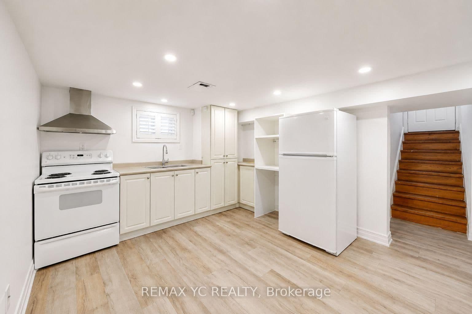 99 Sheppard Avenue E, Unit Bsmt - Image 3