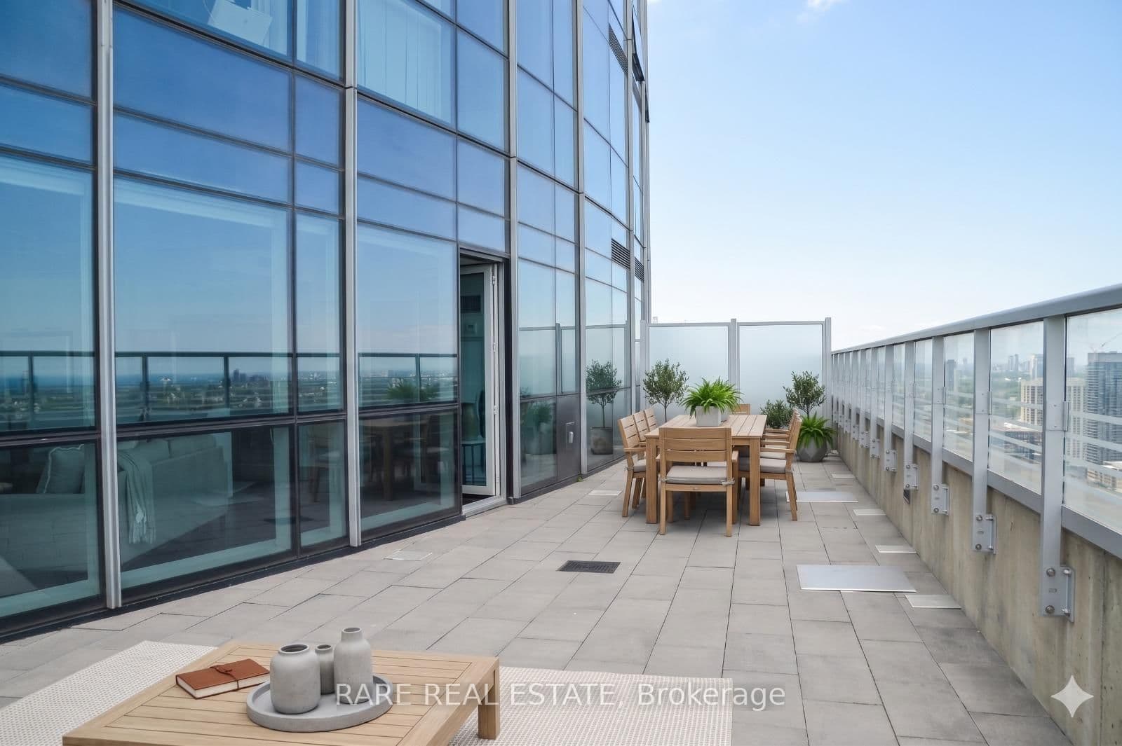 388 Yonge Street, Unit 5907 - Image 5