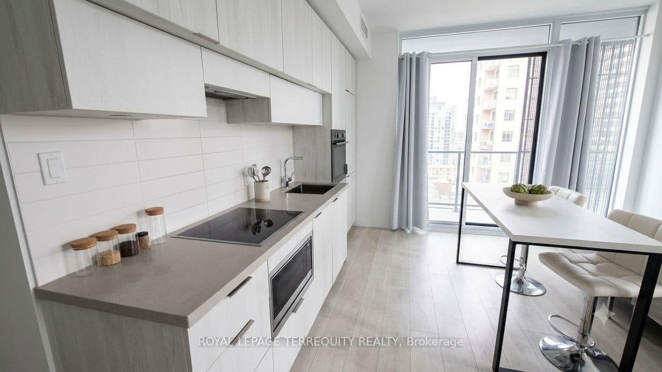 8 Eglinton Avenue E, Unit 505 - Image 3
