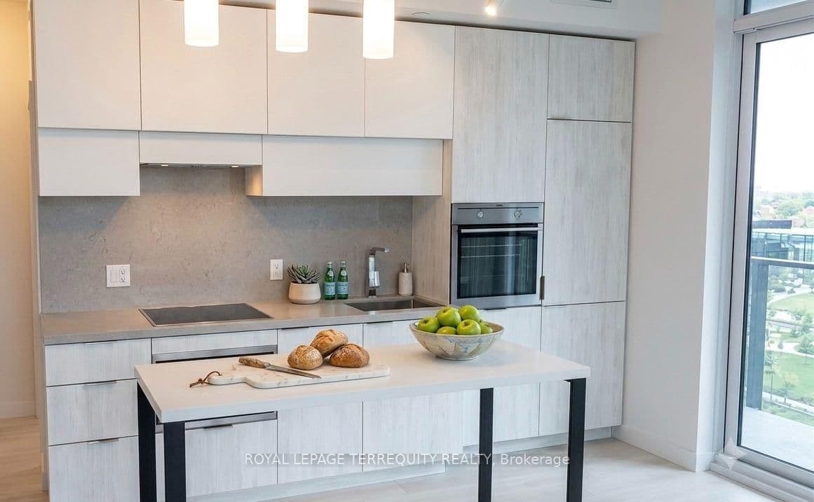8 Eglinton Avenue E, Unit 505 - Image 4