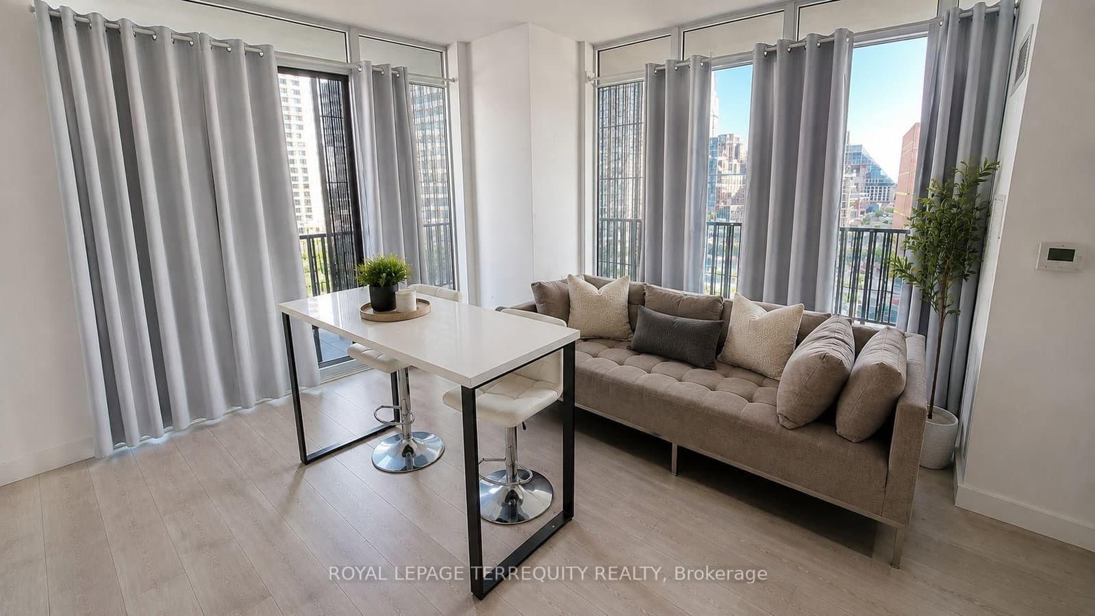 8 Eglinton Avenue E, Unit 505 - Image 5