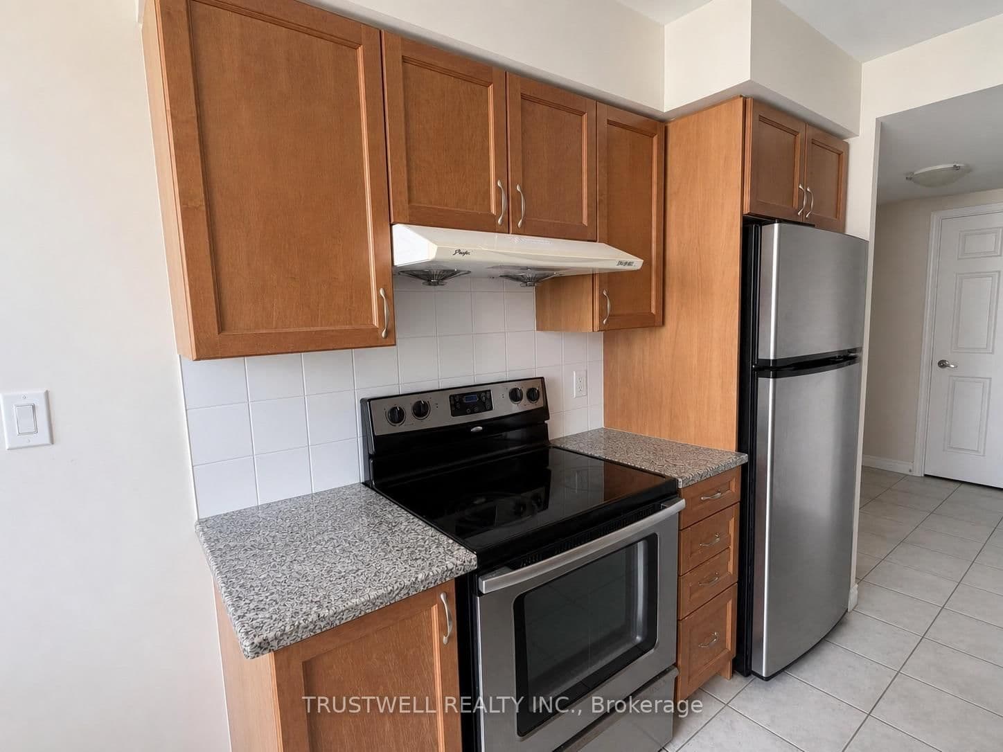 35 Hollywood Avenue, Unit 2120 - Image 3