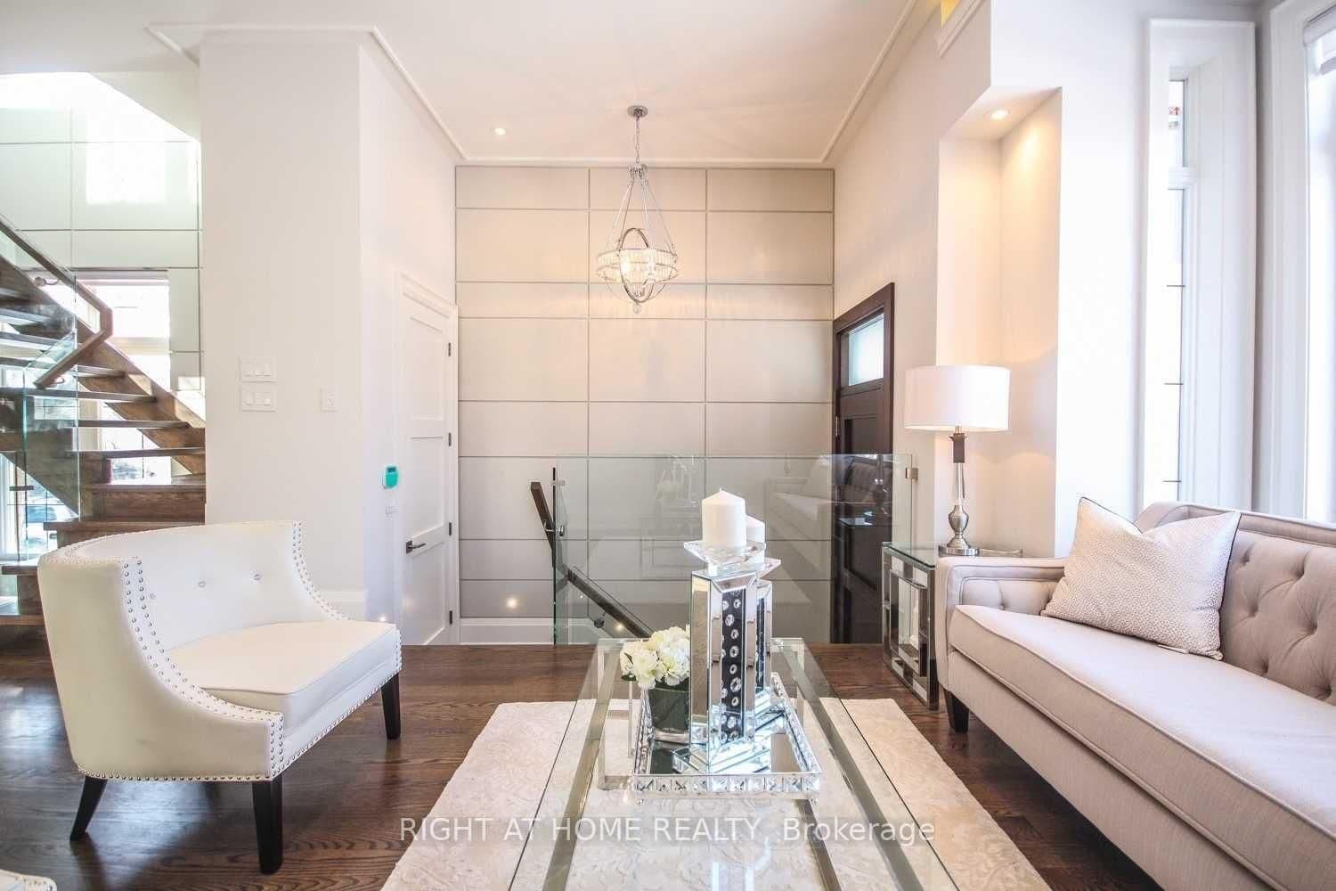 289 Connaught Avenue - Image 2