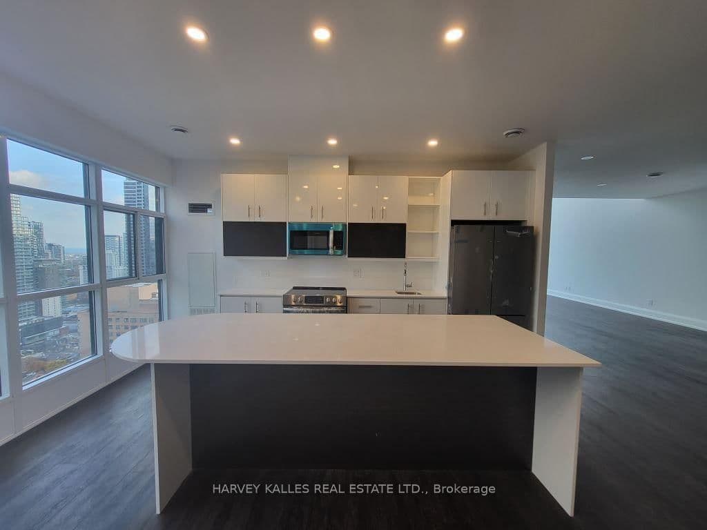 55 W Charles Street W, Unit 3101 - Image 2