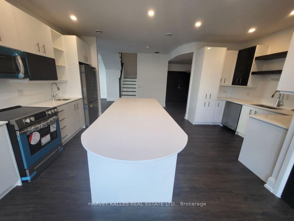 55 W Charles Street W, Unit 3101 - Image 3