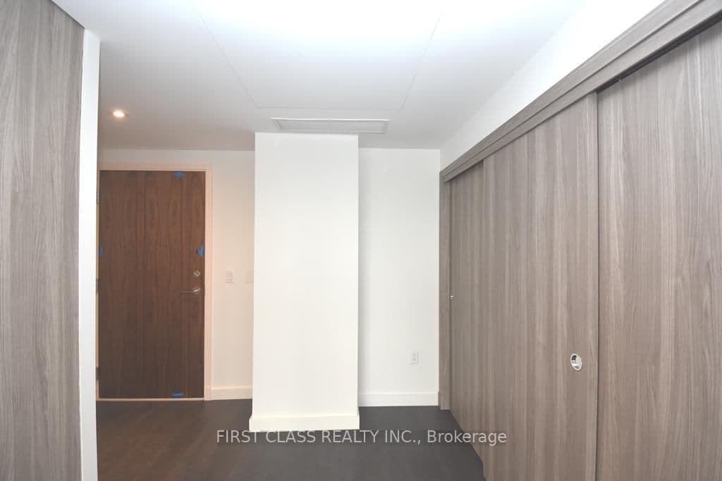 25 Mcmahon Drive, Unit 1707 - Image 3