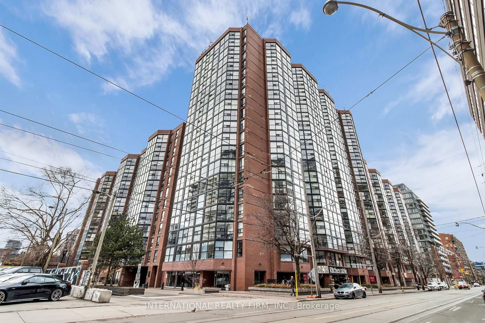 #PH14 - 705 King Street W